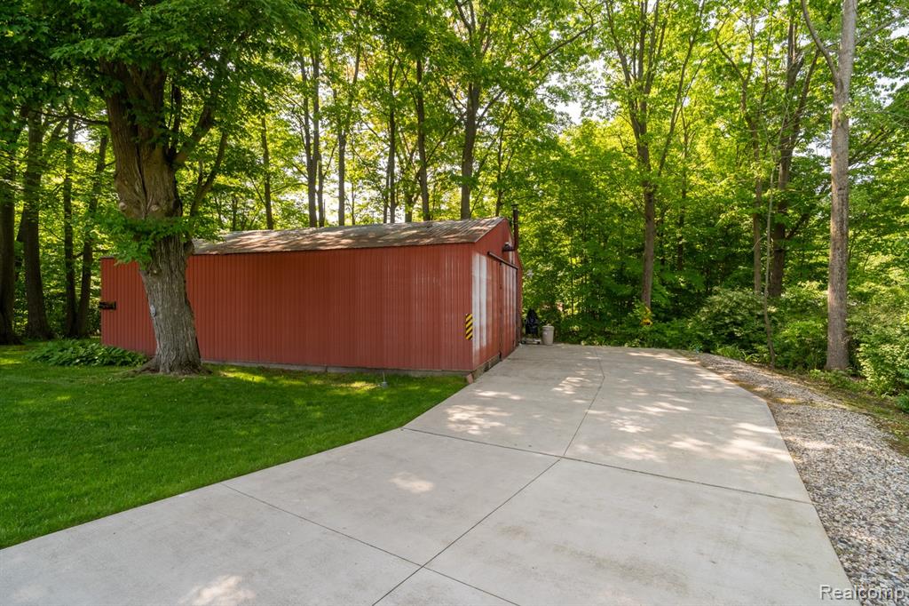 5177 Merwin Road, Lapeer, MI 48446 — Photo 36
