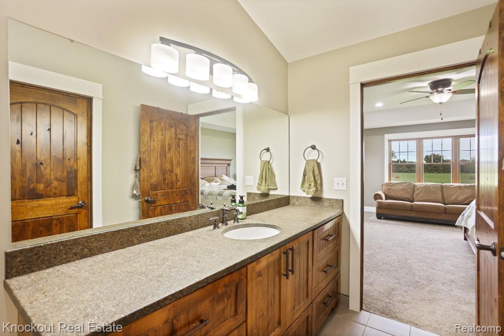 9351 Lange Road, Birch Run, MI 48415 — Photo 35