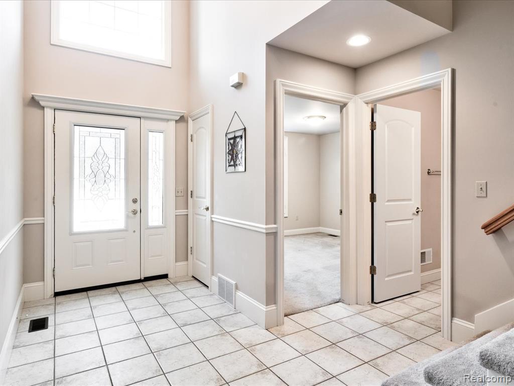 3084 Aberdeen Court, Port Huron, MI 48060 — Photo 19
