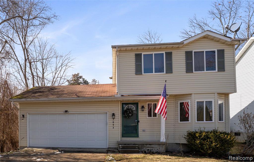 7093 Rolling Hills Drive, Waterford, MI 48327 — Photo 2