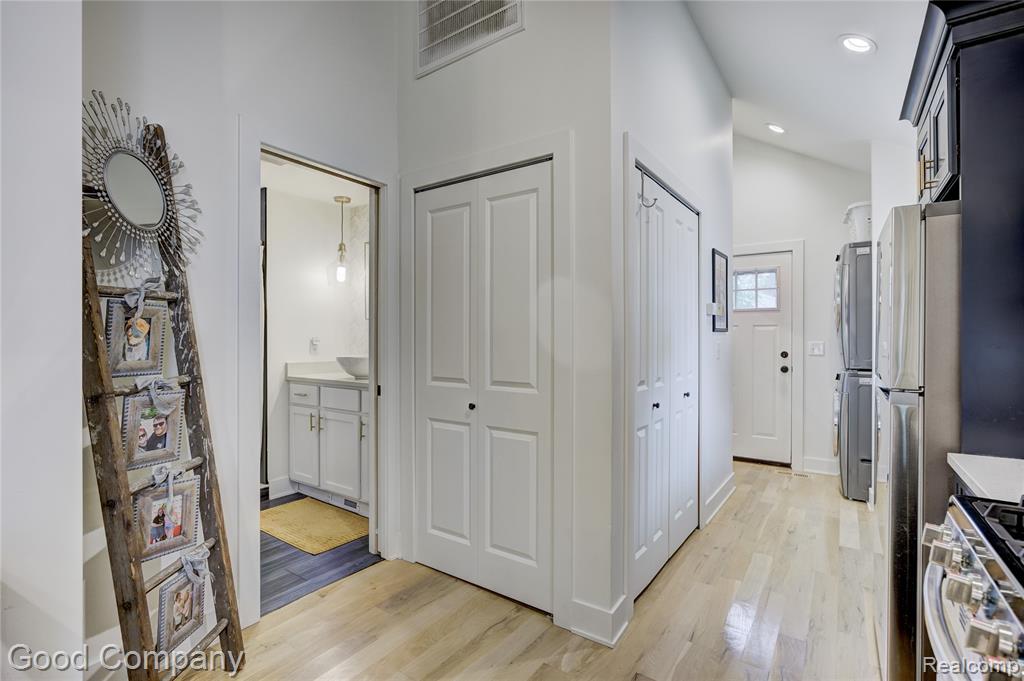 550 E Breckenridge Street, Ferndale, MI 48220 — Photo 46