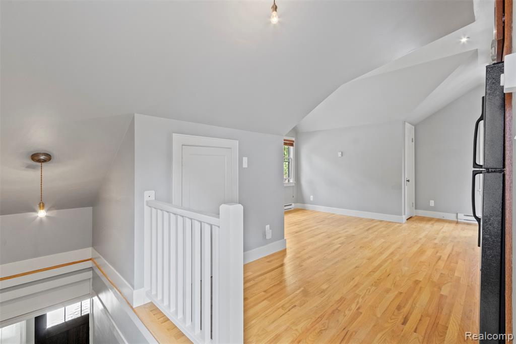 906 E 2nd Street, Royal Oak, MI 48067 — Photo 5