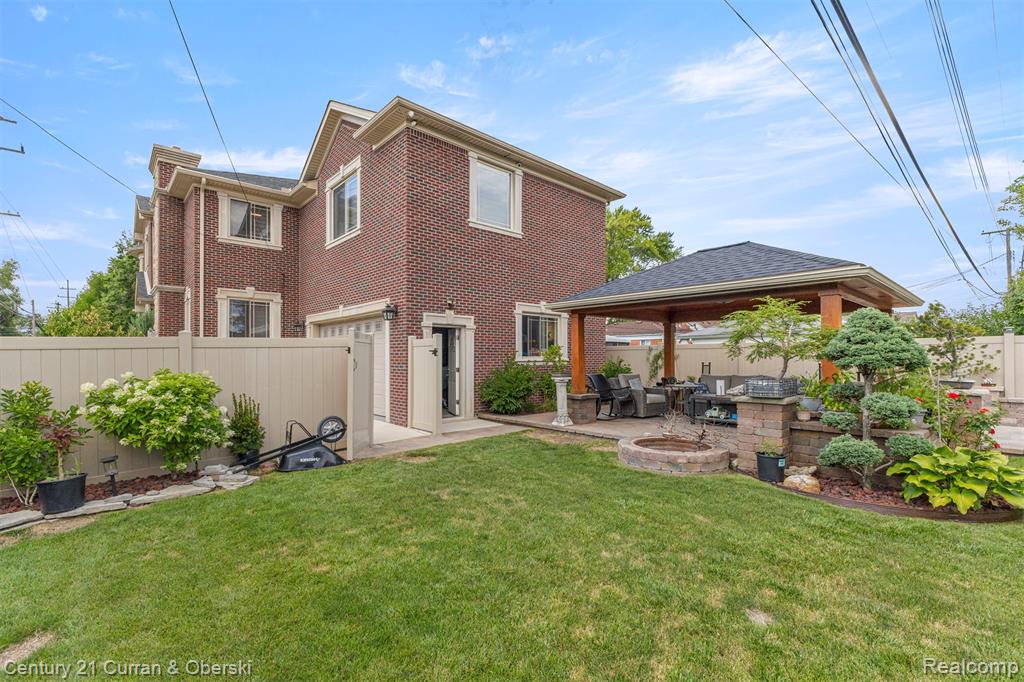 6804 Centralia Street, Dearborn Heights, MI 48127 — Photo 45