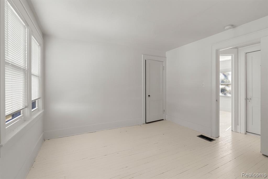 610 E Farnum Avenue, Royal Oak, MI 48067 — Photo 15