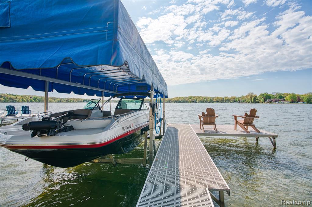 7490 Noahs Landing, Gregory, MI 48137 — Photo 37