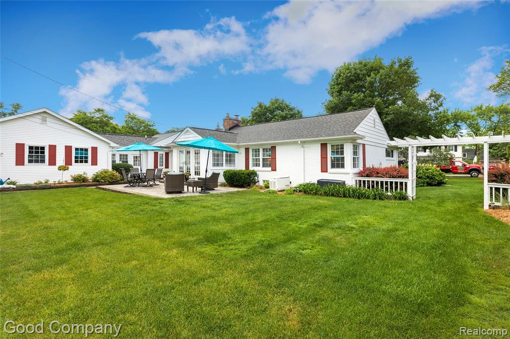32291 Verona Circle, Beverly Hills, MI 48025 — Photo 53