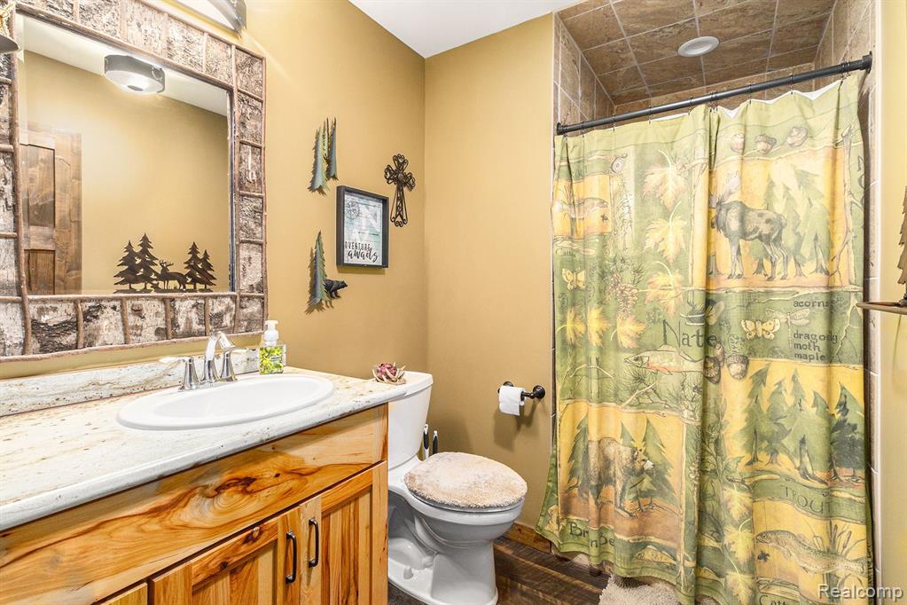 8630 HIDDEN LAKE Drive, Howell, MI 48855 — Photo 12