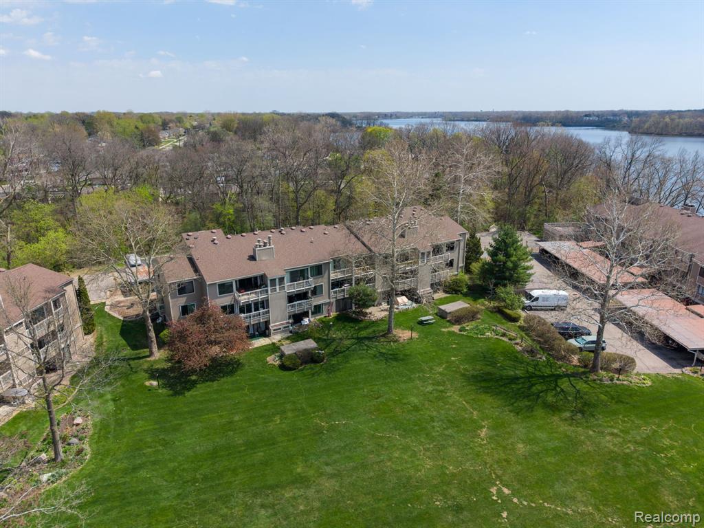1680 Cliffs Landing, 302E, Ypsilanti, MI 48198 — Photo 43