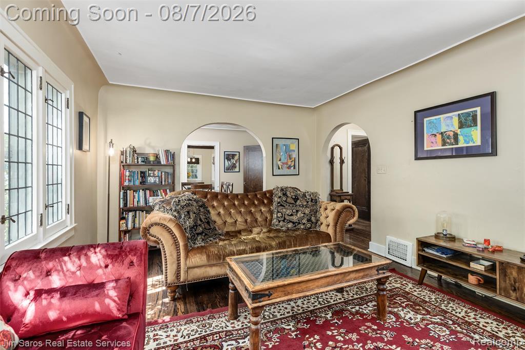 Photo 5