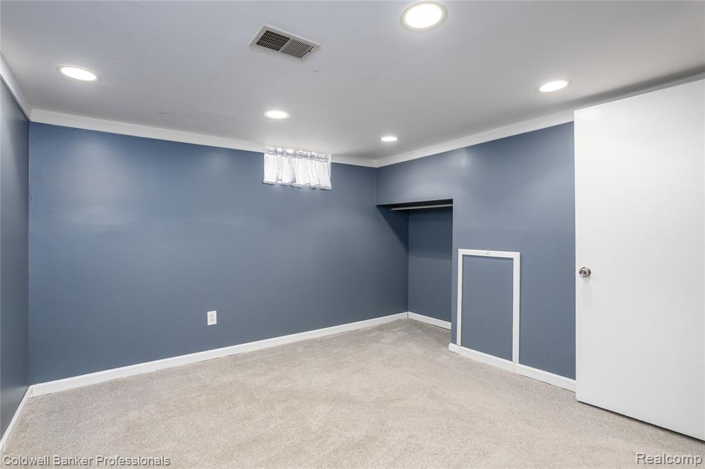 909 Hoffman Avenue, Royal Oak, MI 48067 — Photo 31