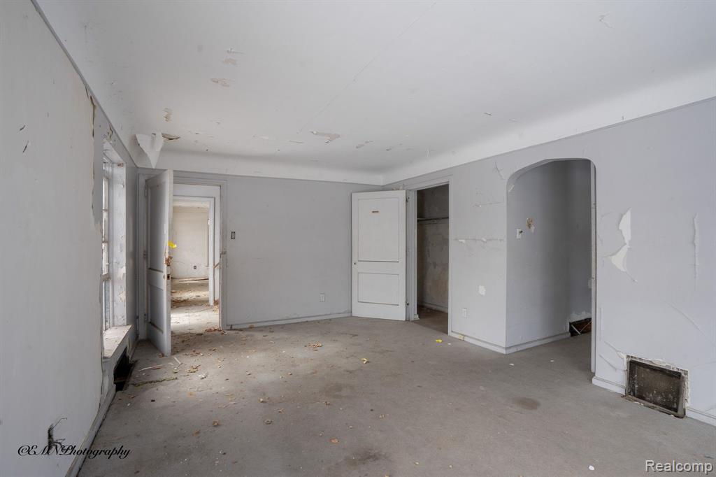 13449 GREINER Street, Detroit, MI 48205 — Photo 8
