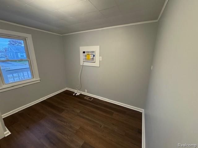 420 W Browning Avenue, Hazel Park, MI 48030 — Photo 5