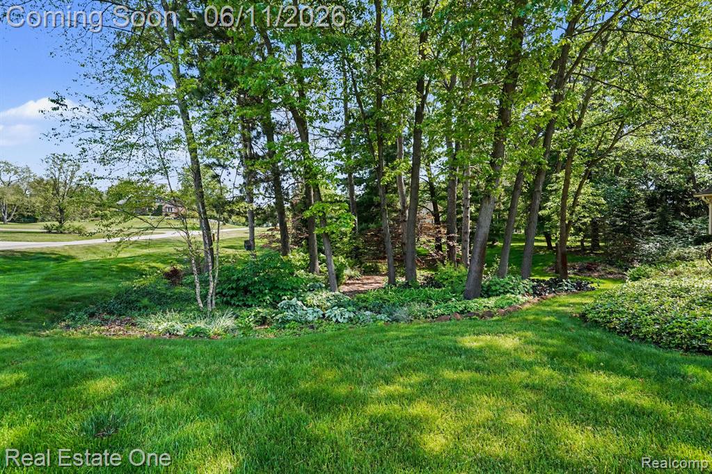 2958 Pine Needle Drive, White Lake, MI 48383 — Photo 43