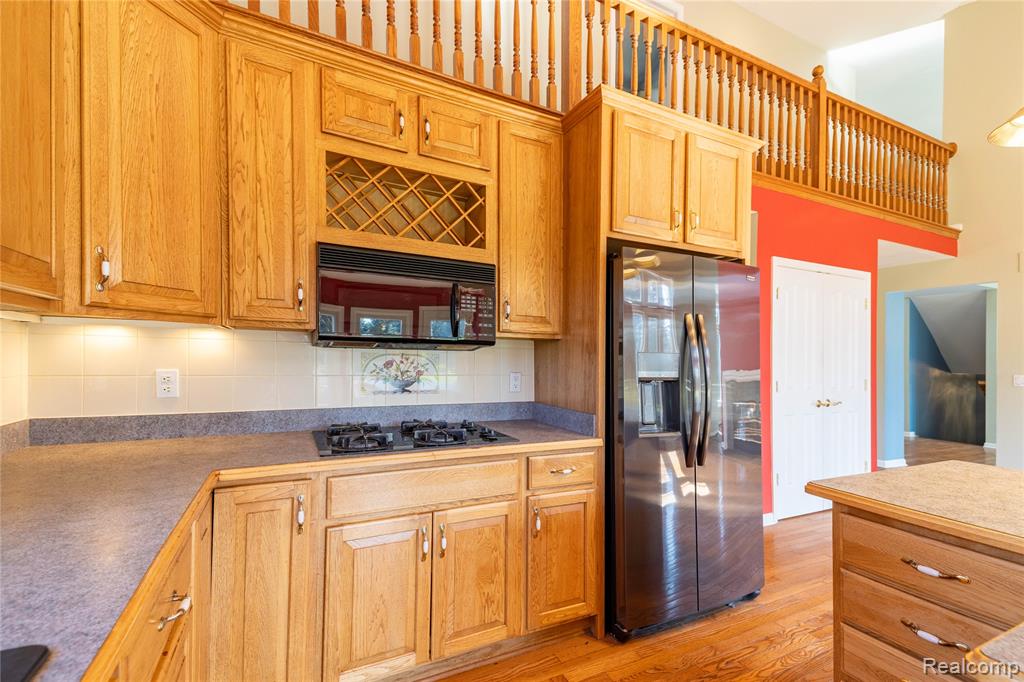 12263 Howland Park Drive, Plymouth, MI 48170 — Photo 17