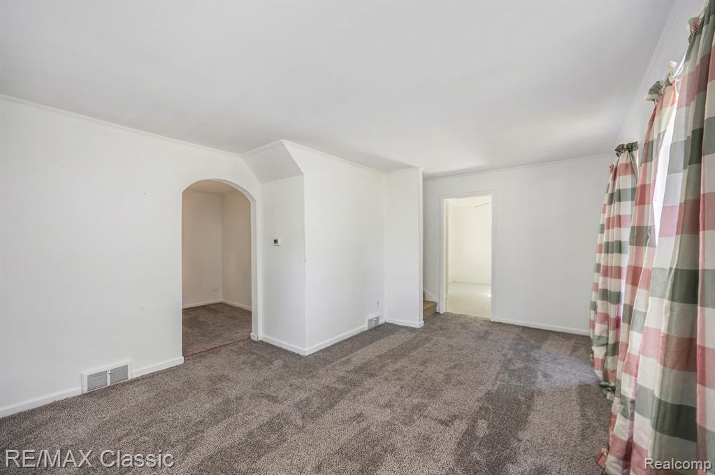 6334 Andersonville Road, Waterford, MI 48329 — Photo 6
