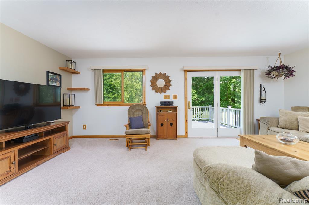 56901 Appaloosa Lane, South Lyon, MI 48178 — Photo 19