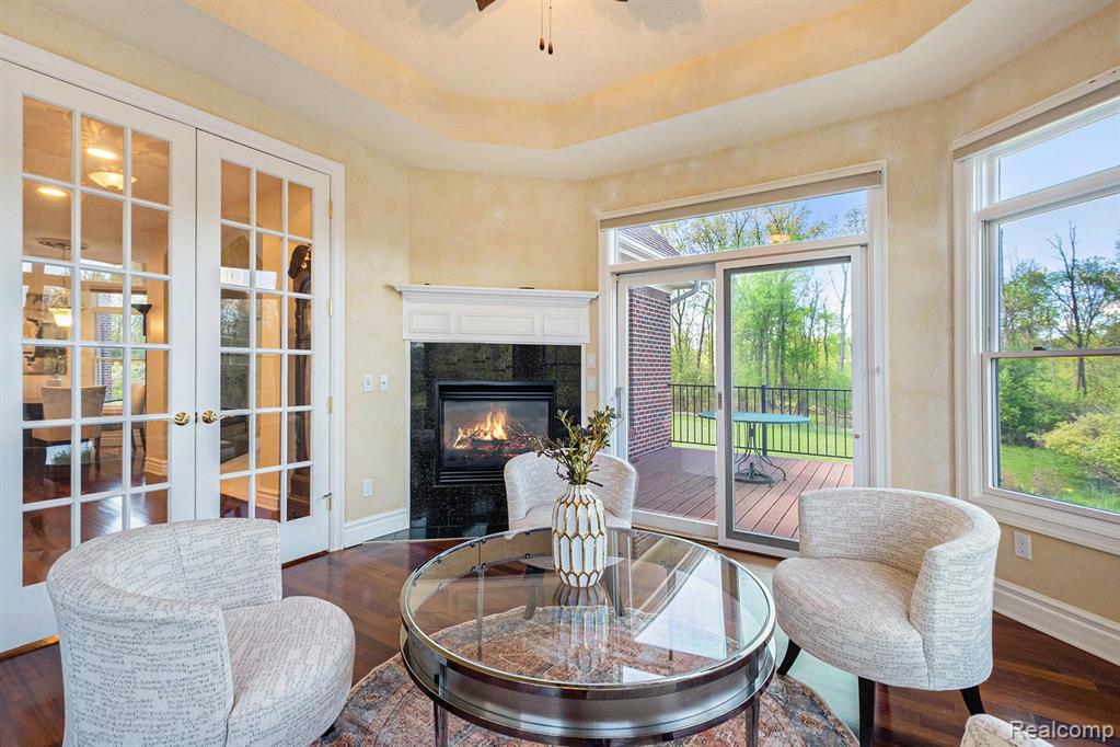 8294 WARWICK GROVES, Grand Blanc, MI 48439 — Photo 18