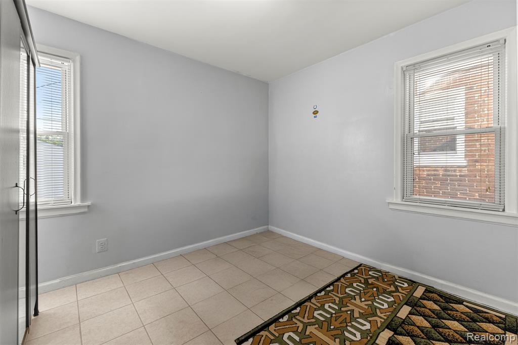 7702 Kendal Street, Dearborn, MI 48126 — Photo 19