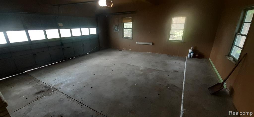 6184 Flushing Road, Flushing, MI 48433 — Photo 13