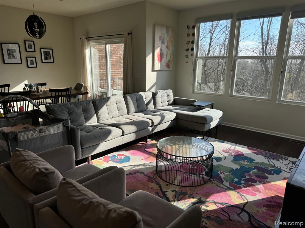 43595 CHANCELLOR Lane, Novi, MI — Photo 7