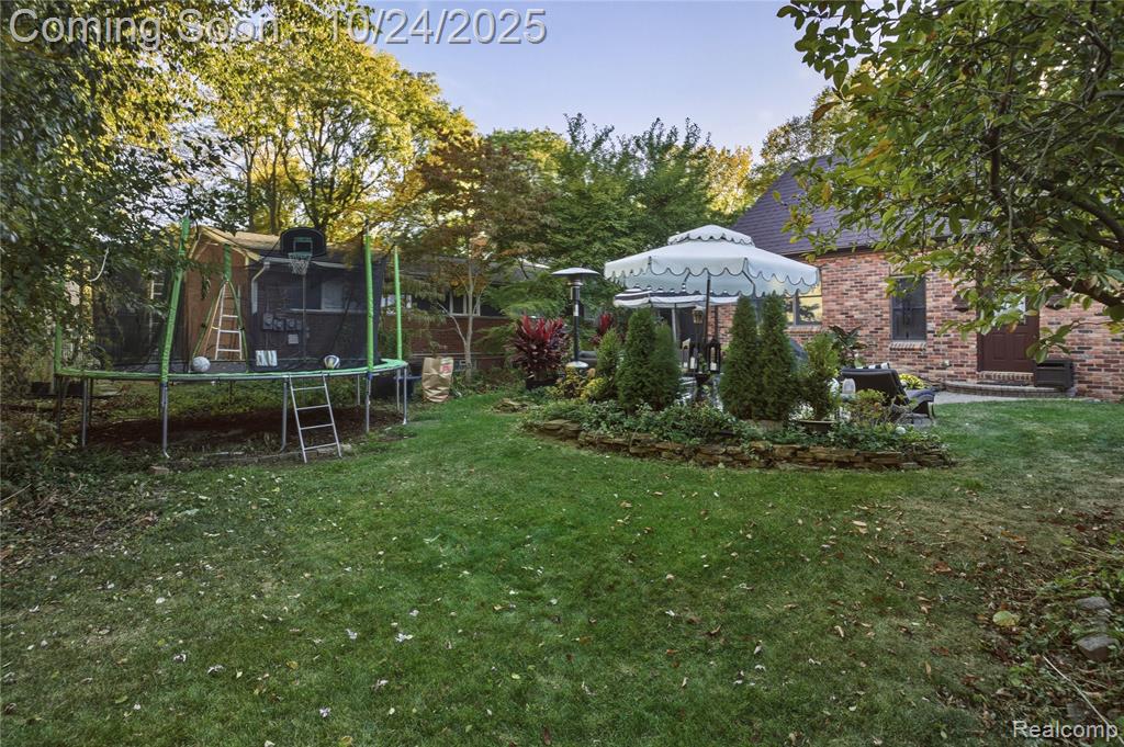 8094 Huntington Road, Huntington Woods, MI — Photo 38
