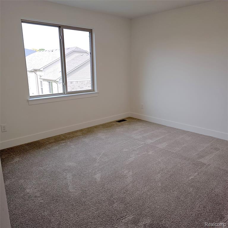 55789 Stewart Drive, Macomb, MI 48042 — Photo 20