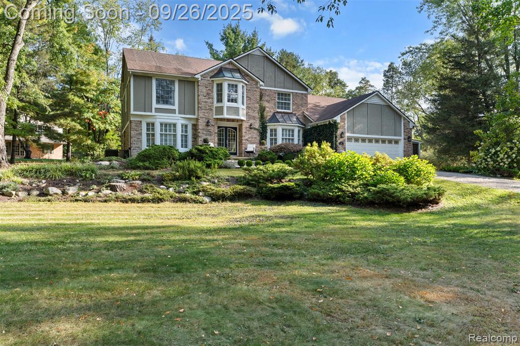 523 Uphill Road, Milford, MI 48381 — Photo 2