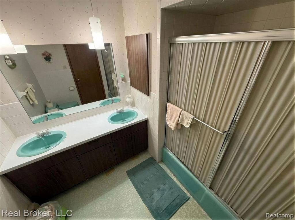 1802 N Elba Road, Lapeer, MI 48446 — Photo 12