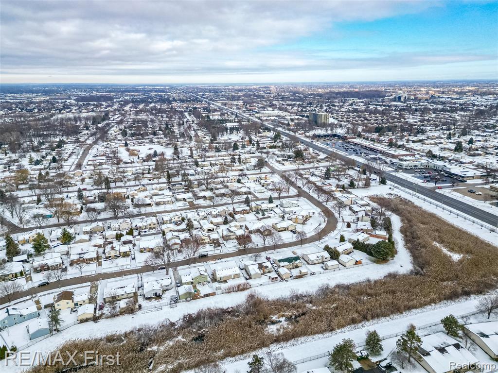 41498 Harvard Drive, Sterling Heights, MI 48313 — Photo 8
