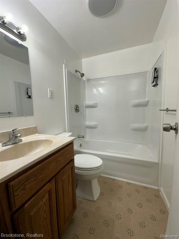 1426 Houston Drive, Swartz Creek, MI 48473 — Photo 17