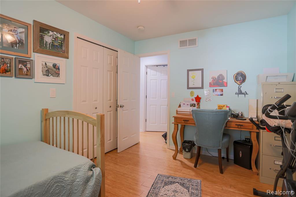 39567 Macomber Street, Harrison Township, MI — Photo 27
