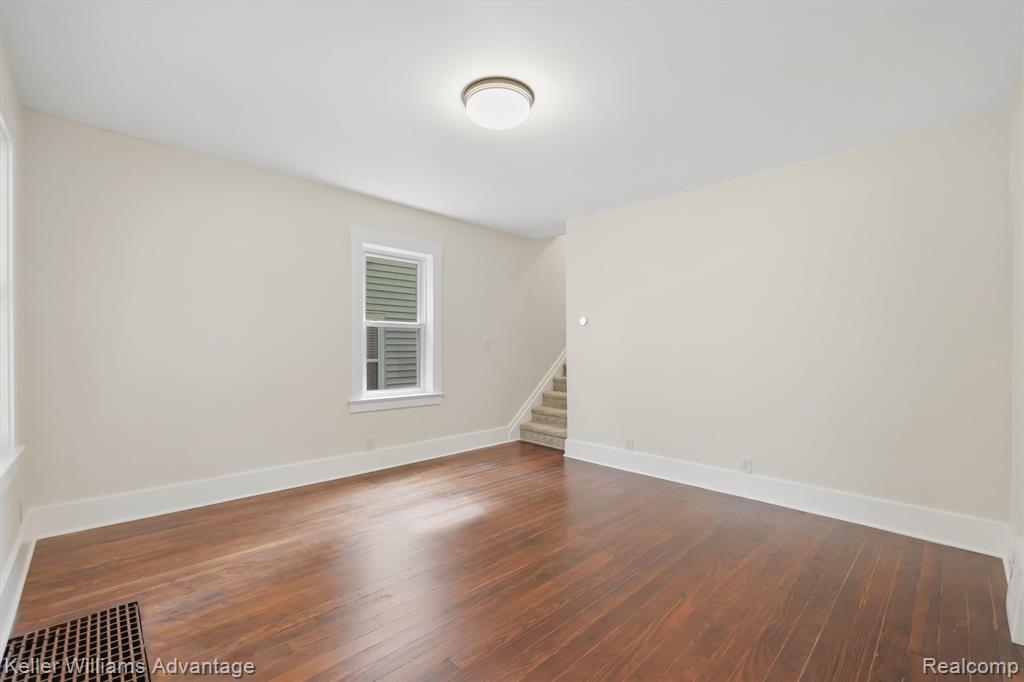 507 North Street, Holly, MI 48442 — Photo 7