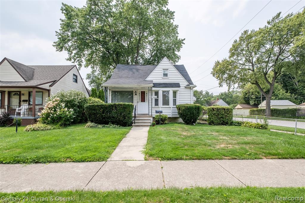 9663 Columbia, Redford, MI 48239 — Photo 2
