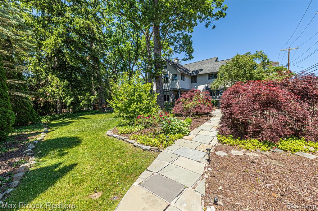 532 Brookside Avenue, Birmingham, MI 48009 — Photo 26