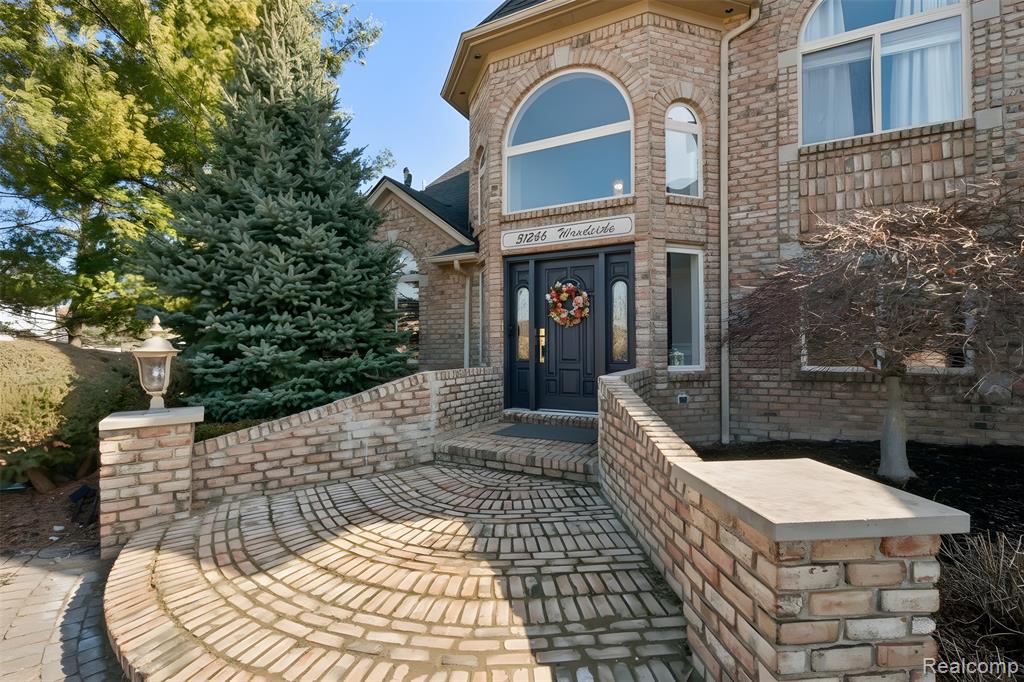 51246 Woodside Drive, Macomb, MI 48042 — Photo 3
