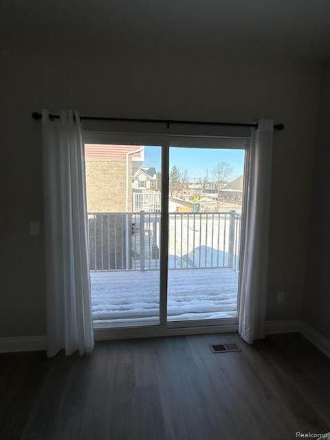 845 Canterbury Lane, Troy, MI 48085 — Photo 9
