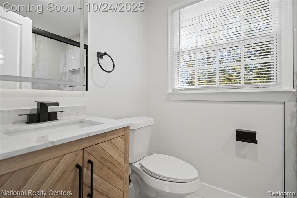 4427 Westover Drive, West Bloomfield, MI 48323 — Photo 33
