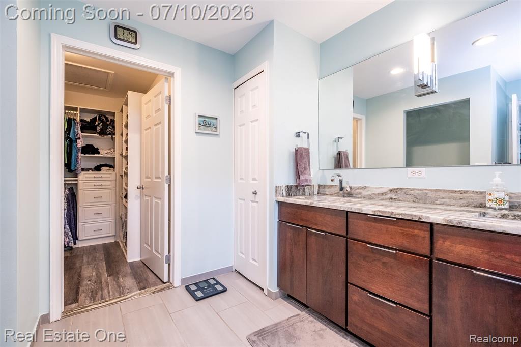 4488 Philip, Commerce Twp, MI 48382 — Photo 39