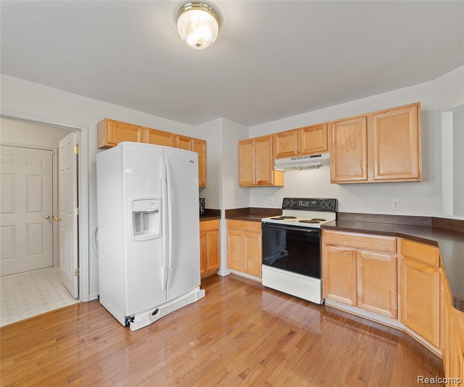 5864 Willow Ridge Drive, Ypsilanti, MI 48197 — Photo 32