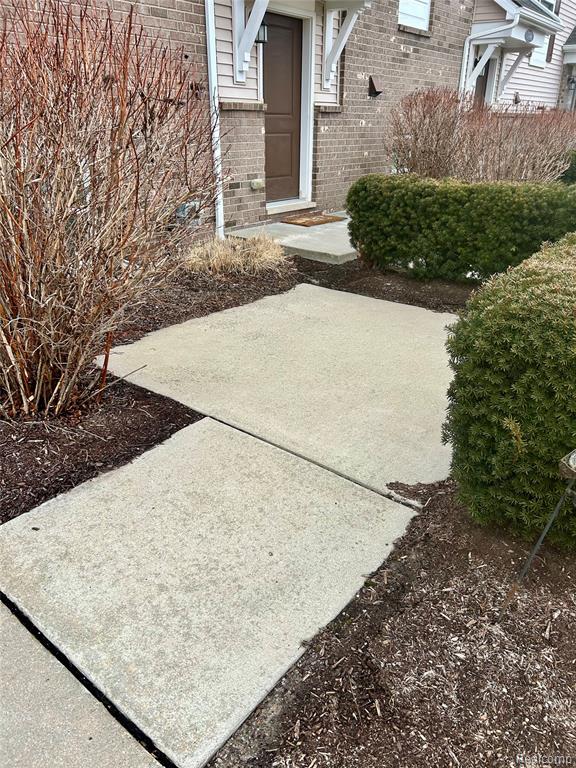 3204 Johanna Ware W, 13, Wixom, MI 48393 — Photo 19