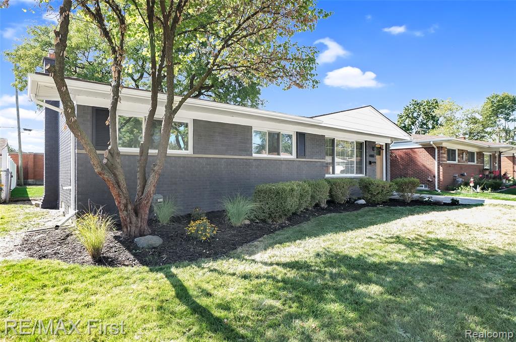 4480 Stratford Drive, Warren, MI 48092 — Photo 2