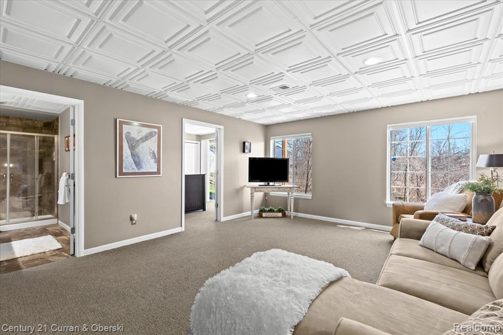 619 Winwood Circle, Walled Lake, MI 48390 — Photo 28