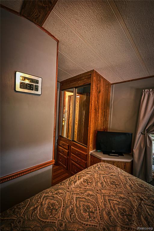 5211 Ben Franklin Drive, Lexington, MI 48450 — Photo 11