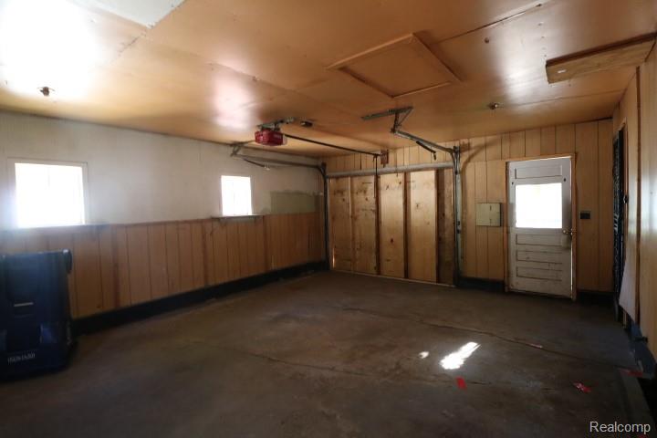 5710 Dupont Street, Flint, MI 48505 — Photo 11