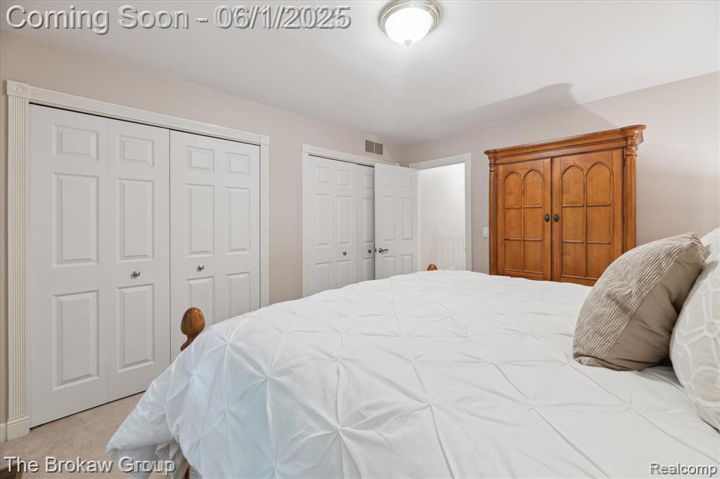 6387 Pinebrook Lane, Burton, MI 48509 — Photo 33