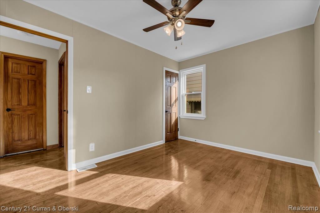 4191 Grindley Park Street, Dearborn Heights, MI 48125 — Photo 14