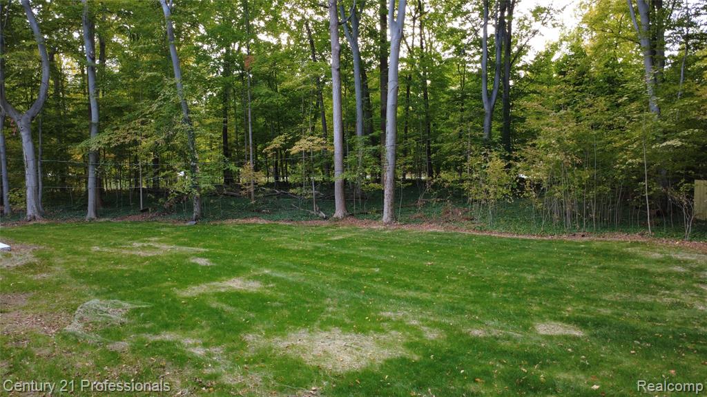 9421 Mapletree Drive, Plymouth, MI 48170 — Photo 29