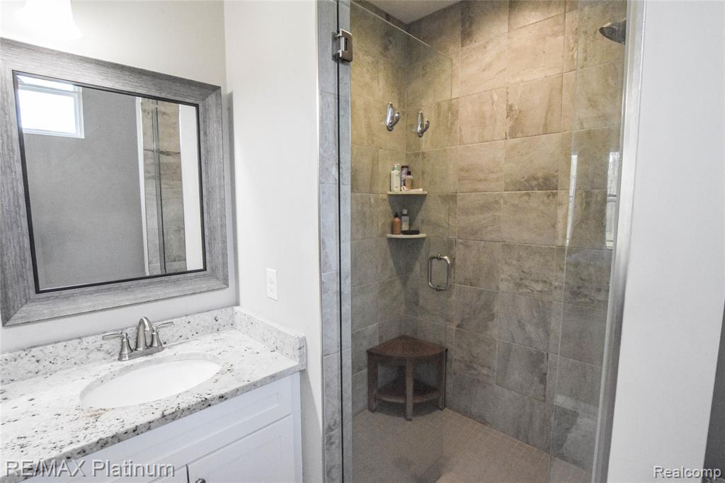 3003 Bogues View Drive, Howell, MI 48843 — Photo 28