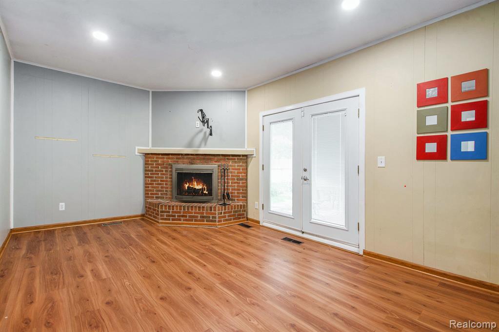 1817 Hamlet, Ypsilanti, MI 48198 — Photo 11