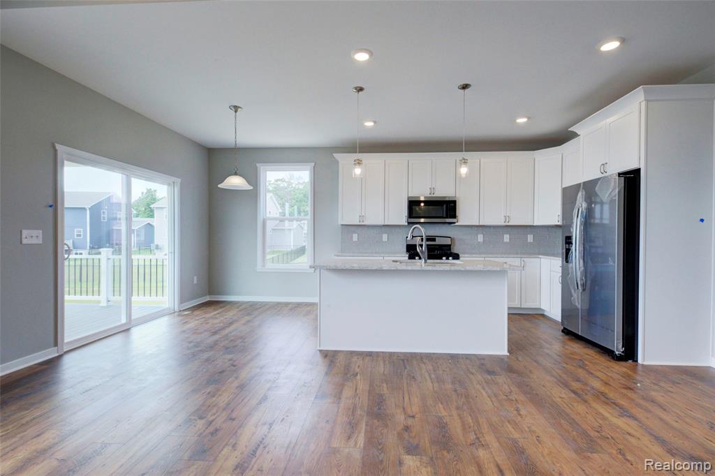 659 ROUND ROCK DR, Howell, MI 48843 — Photo 10